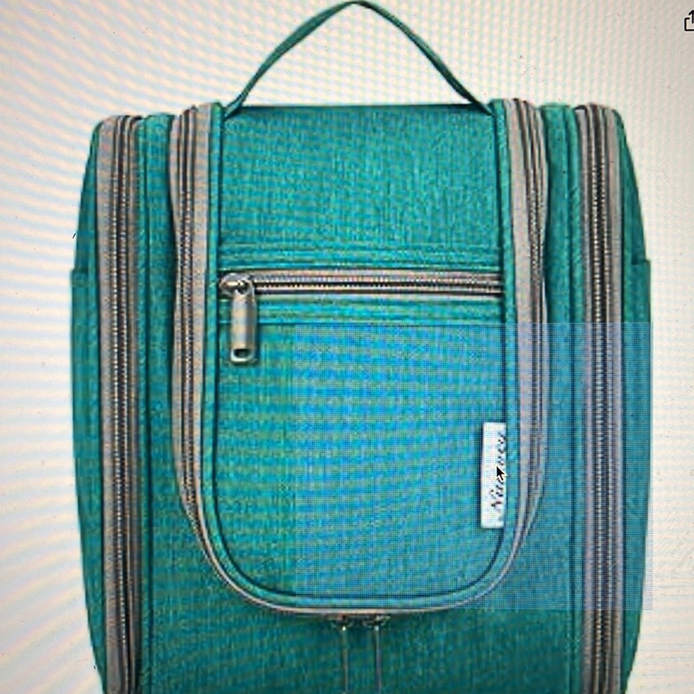 Narwey Travel Kit Bag